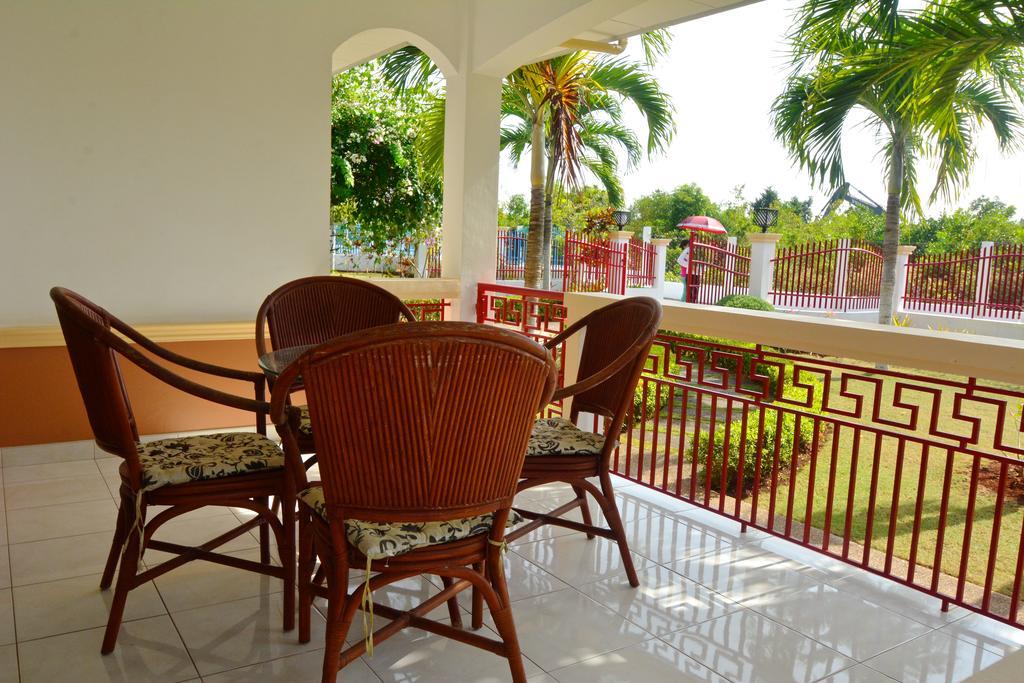 Olivia Resort Serviced Apartments And Bungalows Panglao Exterior foto