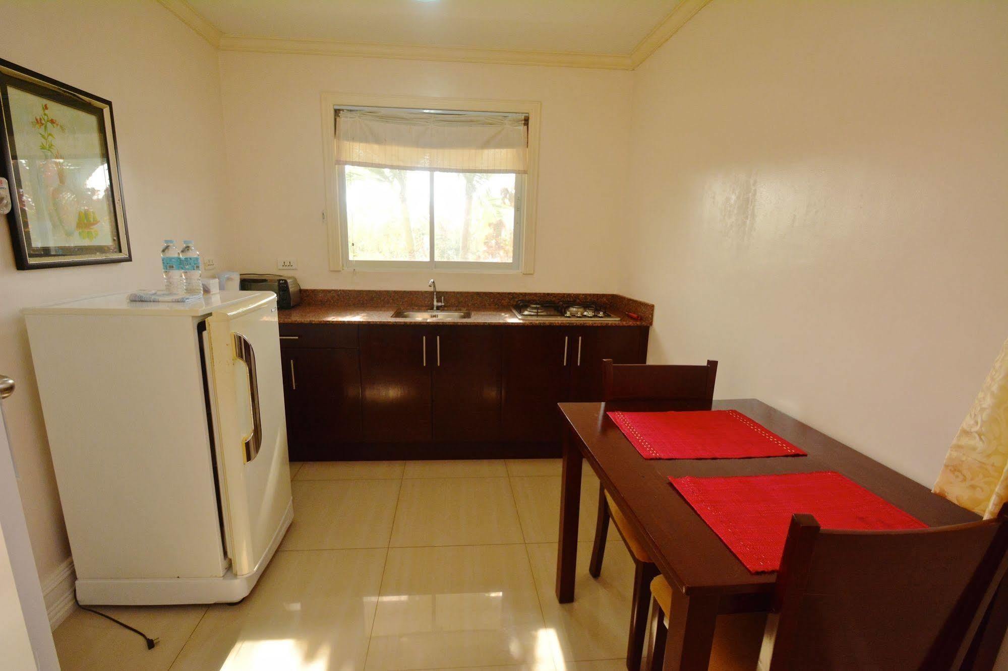Olivia Resort Serviced Apartments And Bungalows Panglao Exterior foto